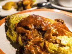 牛肉沙司蛋包饭-BISTROFIORE美伊娜(伊犁南路店)