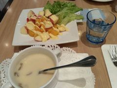 -必胜客(百联又一城店)