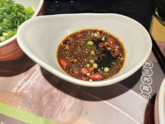 -洪氏嗨捞·广东猪肚鸡·椰子鸡火锅(西咸万象城店)