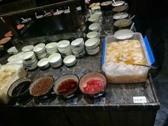 -乡土黄·鲜牛肉火锅·小龙虾(兴业街店)