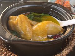 -七的湖·晚芳亭·阳澄湖农家菜·大闸蟹(莲花岛店)