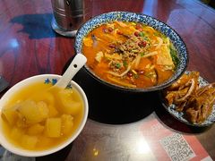 -粉家柳州螺蛳粉(杨宅路店)