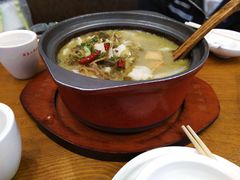 -周鱼小馆石锅酸菜鱼(活力汇店)