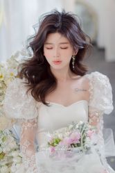 -艾米丽婚纱礼服