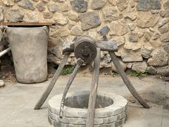 -百里峡七彩艺术小镇