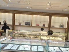 -品真阁华夏典当行(四通桥店)