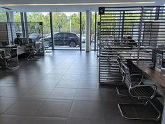 -上海可达汽车销售服务有限公司