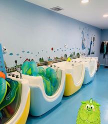 -香港3861婴幼儿游泳馆(东海商务中心店)