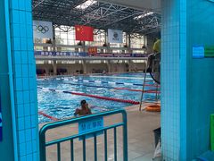 -奥冠体育华师附中恒温游泳馆