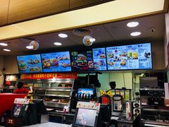 -肯德基(平江新城店)