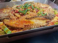 蒜香味烤鱼-鸣记脆皮烤鱼·海鲜烤鱼(亿合城店)