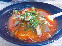 -怪难吃·乐山跷脚牛肉(新牌坊店)