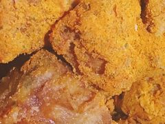 -BHC炸鸡(明洞总店)