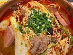 -成都你六姐·牛肉冒菜(城市集市合生汇店)