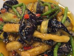 -金渝海鲜烧烤万州烤鱼店