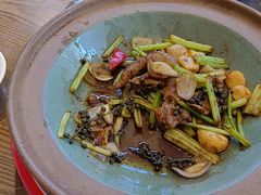 -吕氏焗小鲜•海鲜青岛菜(总店)