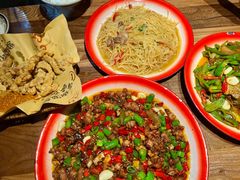 -泥糊破店小酒馆·团建聚餐(南京西路店)