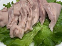 -品悦酒店(三林古镇店)