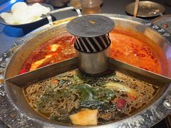 -晓宇重庆火锅(西安荟聚店)