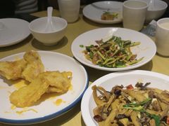 -关东小磨东北菜(上海长风大悦城店)