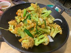 -巴依兄弟西域美食(机场店)