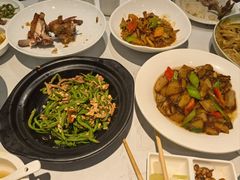 砂锅虾酱豆角丝-北李·海肠捞饭·大连菜(望京凯德MALL店)