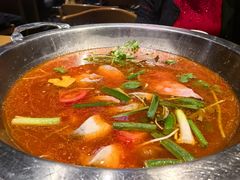 -老凯俚酸汤鱼(多彩城店)
