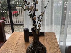 桌面-桉树林A coffee 森林餐厅(三圣乡店)