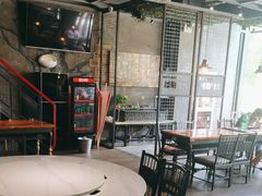 -琥珀老六龙虾(四里河店)