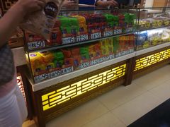 面包甜点陈列柜-老鼎丰(靖宇街总店)