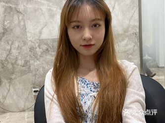 染个深蓝色，找个深情蓝友