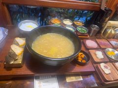 -银米·云南传统过桥米线(双廊黑金冠店)