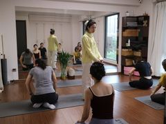 -遇见瑜伽WITH YOGA瑜伽普拉提生活馆