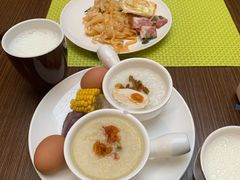 -西安钟楼北大街希尔顿欢朋酒店