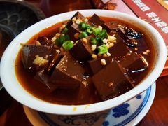 -炉小二铜锅牛蛙•川湘菜(三里屯店)