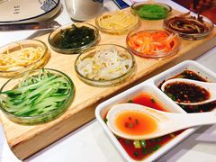 贵阳丝娃娃-苗乡楼·酸汤鱼·贵州菜(成都悠方店)