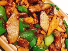-靠山屯东北农家菜(八龙桥雅苑店)