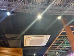 -由衷贵州酸汤牛肉火锅(新桥店)