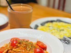 -Thanks美式餐厅(汉堡咖啡店)