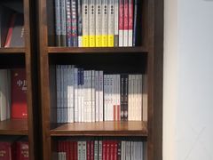 -新华书店白鹿书肆(市府路店)