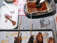 -威记烧嘢·南宁烧烤·超级生牛(绿地店)