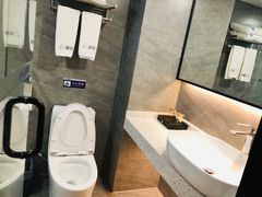 -海悦酒店(白石洲地铁站世界之窗店)