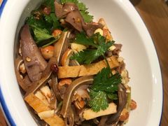 -费大厨辣椒炒肉(万家丽一店)