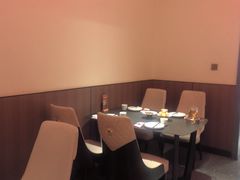 -鸽子侯·家宴·平价海鲜(市图书馆店)