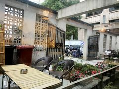 -德林酸菜鱼火锅(南丹店)