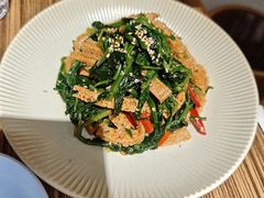 菠菜拌面筋-贯贯吉·清真餐厅(浙江中路店)