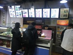 -陇上全荟兰州传统牛肉面(延吉路店)