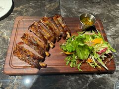 -LESCEDARS Brasserie Bistro香柏树