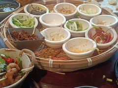 -包整·丝娃娃(甲秀楼景观店)