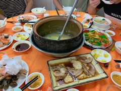 -辉记潮汕海鲜砂锅粥(市桥店)